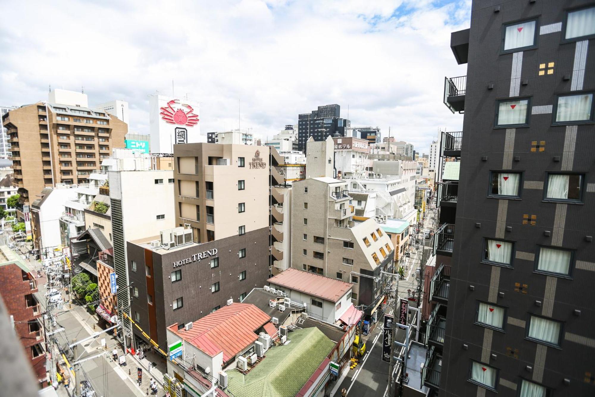 11 Shinsaibashi Amemura 3* 大阪市