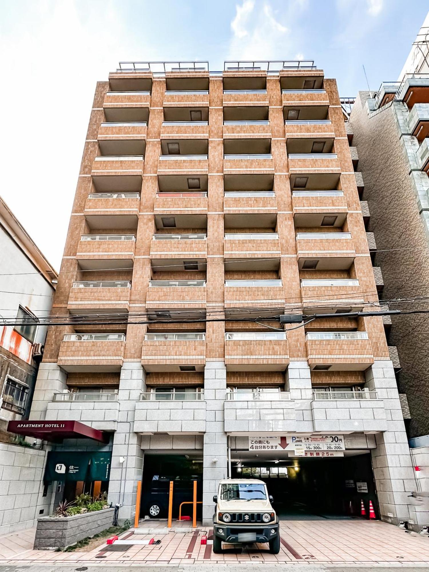 11 Shinsaibashi Amemura ゲストハウス 3*